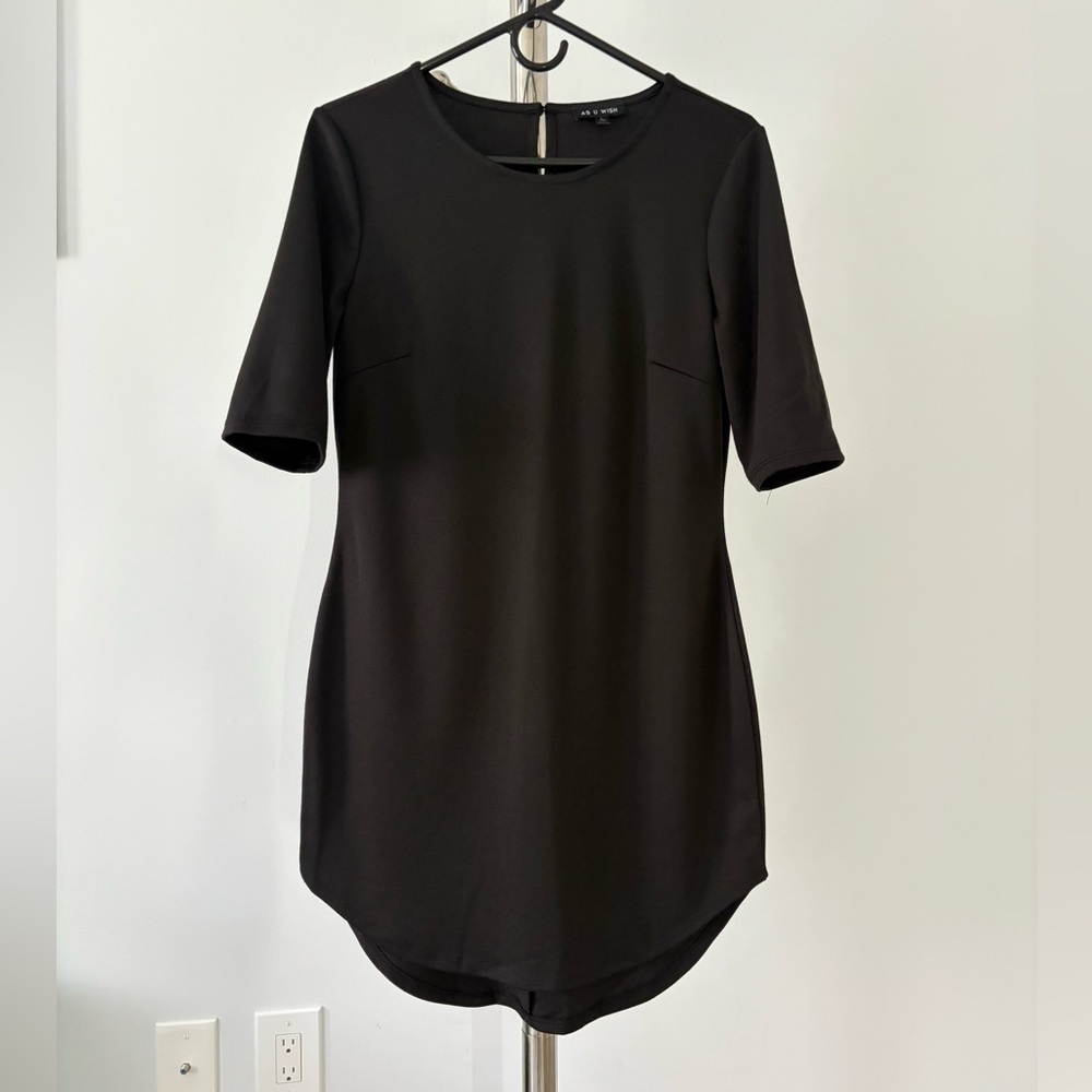 Black Short Sleeve Dress